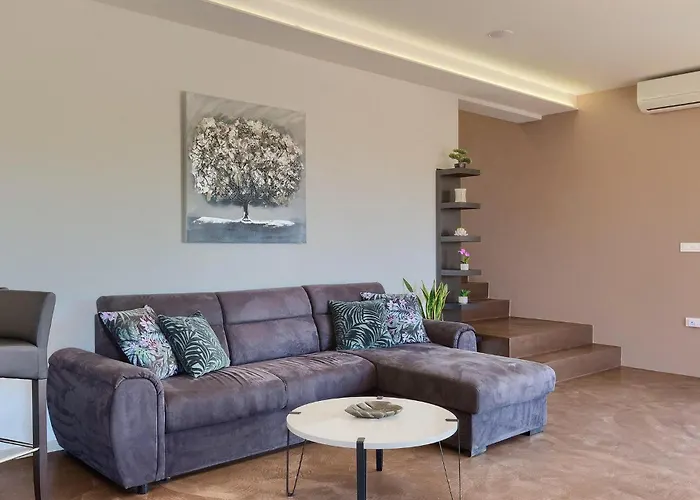 Holiday home Gloria Pula