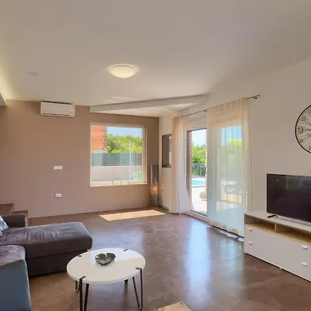 Gloria Holiday home Pula