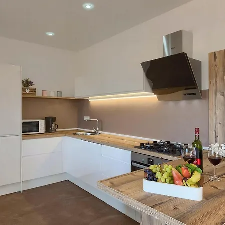 Gloria Holiday home Pula